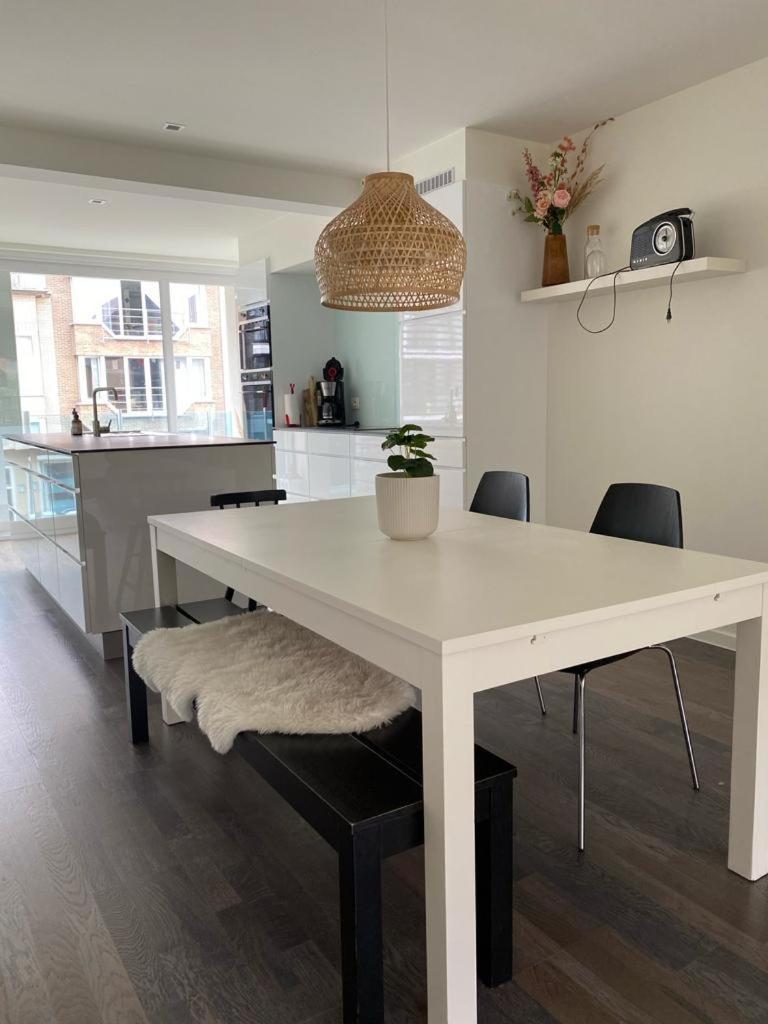 Recent En Lichtrijk Duplex-Appartement Te Вендейне Екстер'єр фото